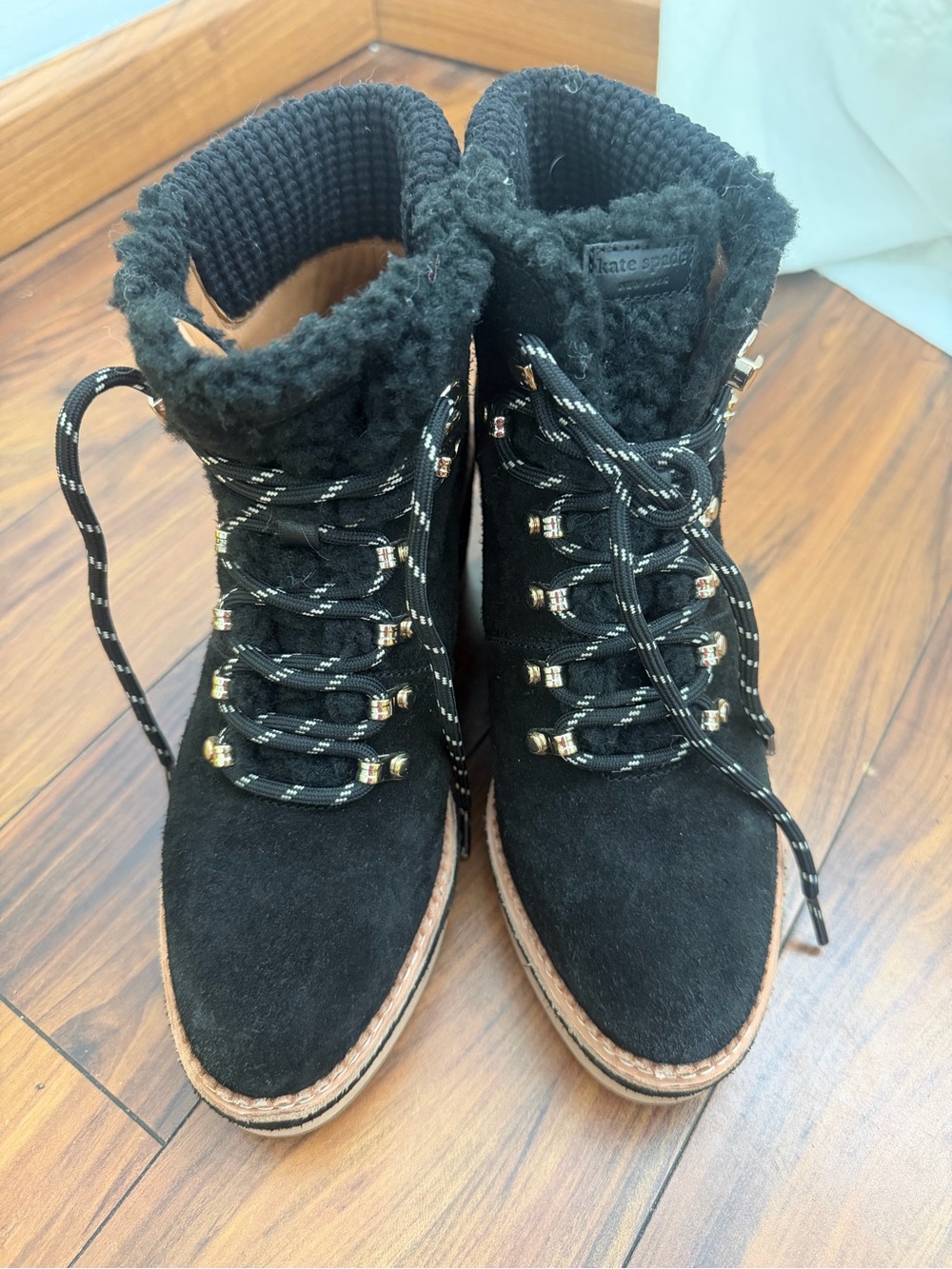 Kate Spade New York Black Suede Fur-Lined Wedge Lace-Up Booties – Women’s 8.5